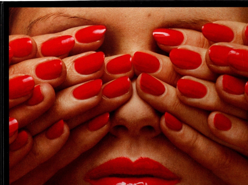 Copertina  In between